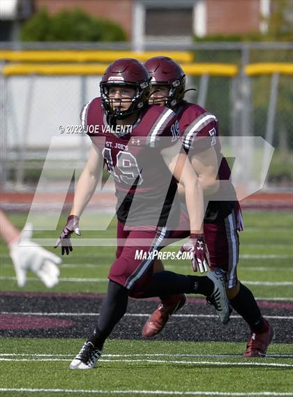 Thumbnail 1 in Varsity Opponent @ St. Joseph's Collegiate Institute photogallery.
