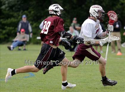 Thumbnail 3 in Thornton Academy vs. Gorham (SMAA Class A West Regional Quarterfinal) photogallery.