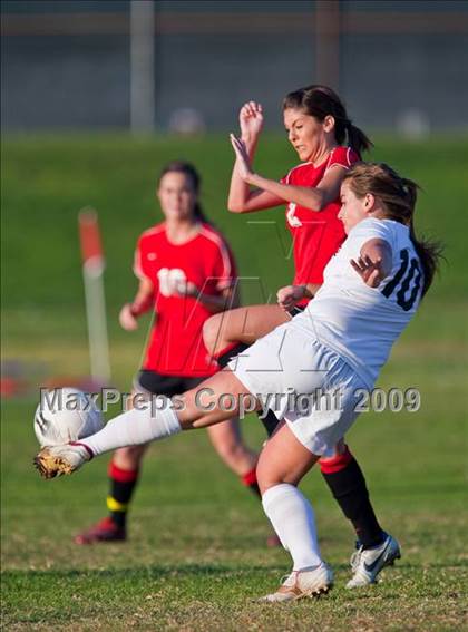 Thumbnail 3 in Etiwanda @ Glendora photogallery.
