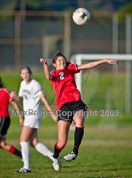 Thumbnail 3 in Etiwanda @ Glendora photogallery.