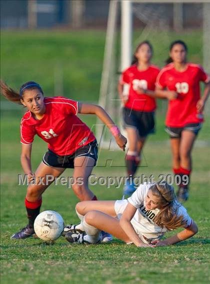 Thumbnail 1 in Etiwanda @ Glendora photogallery.