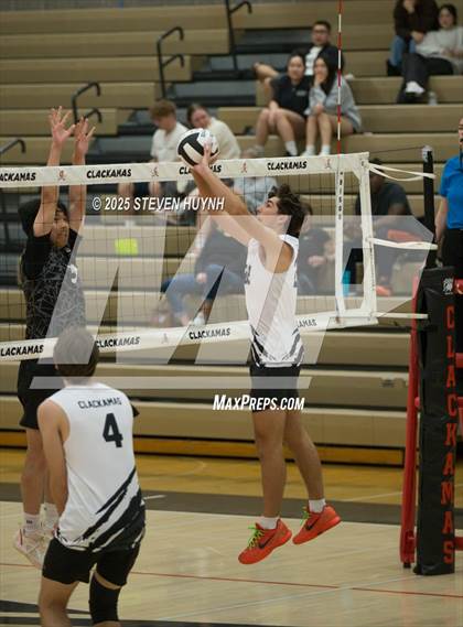 Thumbnail 1 in Nelson @ Clackamas photogallery.