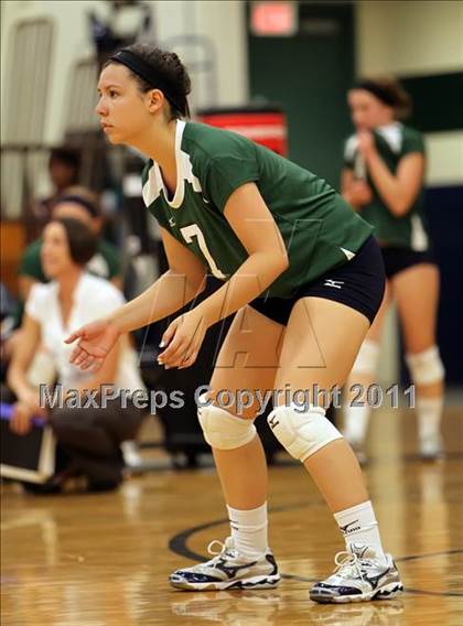 Thumbnail 3 in Elgin vs. McNeil photogallery.