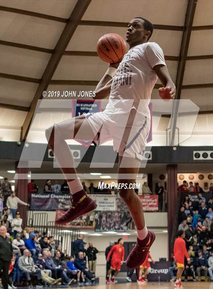 Thumbnail 1 in Bergen Catholic vs Ranney (HoopGroup Boardwalk Showcase) photogallery.
