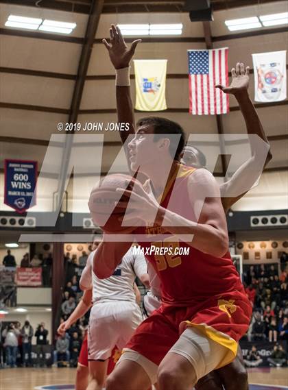 Thumbnail 1 in Bergen Catholic vs Ranney (HoopGroup Boardwalk Showcase) photogallery.