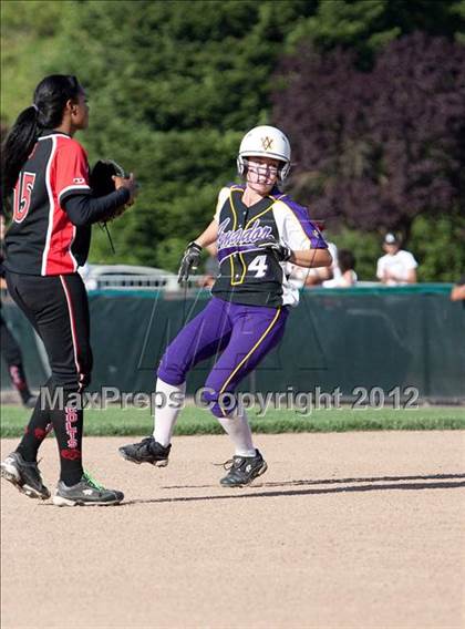 Thumbnail 2 in Logan vs. Amador Valley (CIF NCS D1 Final) photogallery.