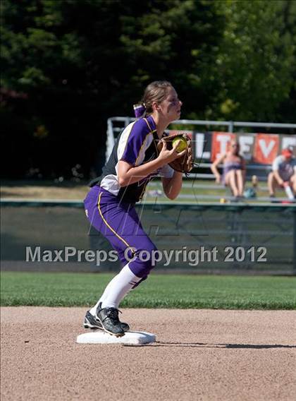 Thumbnail 3 in Logan vs. Amador Valley (CIF NCS D1 Final) photogallery.