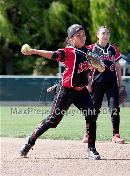 Thumbnail 2 in Logan vs. Amador Valley (CIF NCS D1 Final) photogallery.