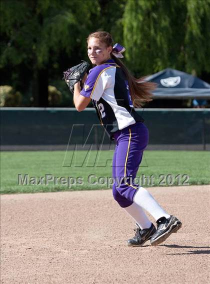 Thumbnail 3 in Logan vs. Amador Valley (CIF NCS D1 Final) photogallery.