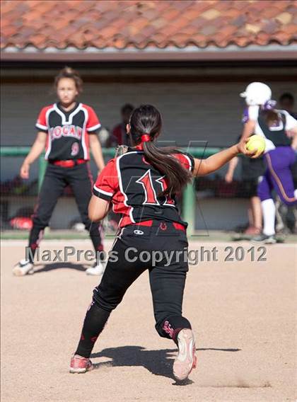 Thumbnail 2 in Logan vs. Amador Valley (CIF NCS D1 Final) photogallery.