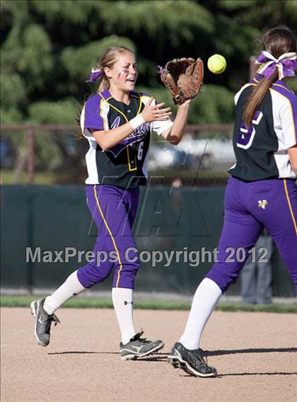Thumbnail 3 in Logan vs. Amador Valley (CIF NCS D1 Final) photogallery.
