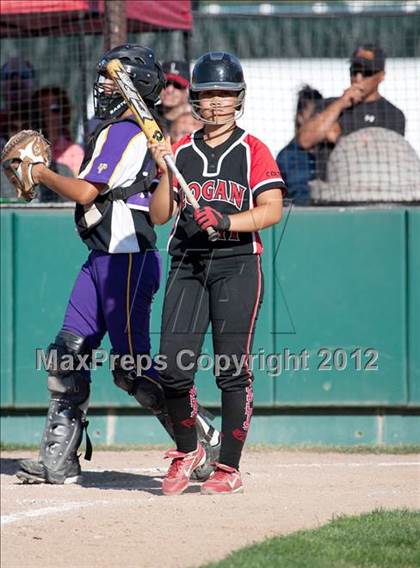 Thumbnail 3 in Logan vs. Amador Valley (CIF NCS D1 Final) photogallery.