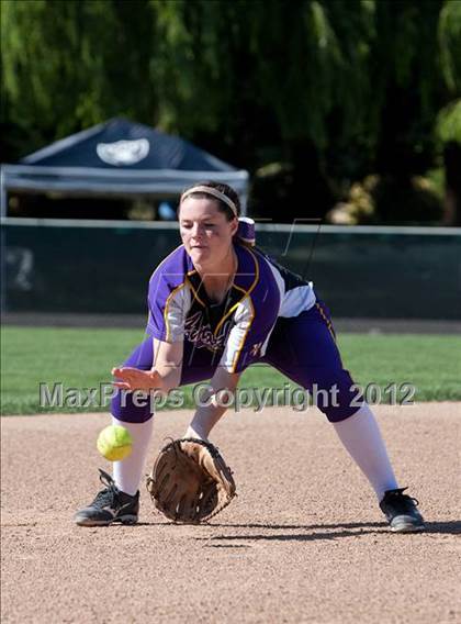 Thumbnail 1 in Logan vs. Amador Valley (CIF NCS D1 Final) photogallery.