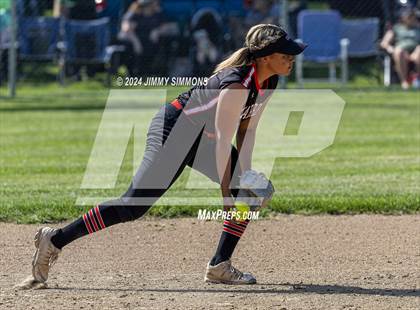 Thumbnail 1 in Calhoun @ Carrollton (IHSA 1A Sectional Championship) photogallery.