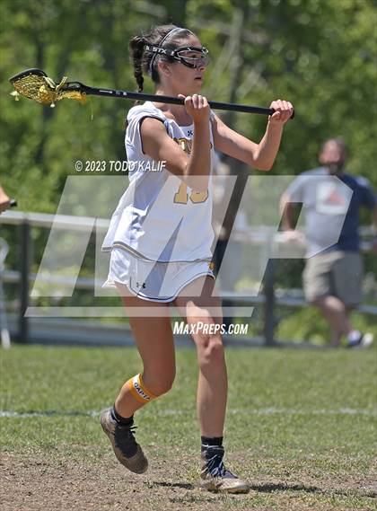 Thumbnail 3 in Northwest Catholic vs Haddam-Killingworth (CIAC Class S Qualifier) photogallery.