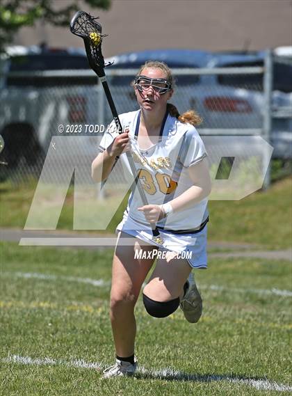 Thumbnail 2 in Northwest Catholic vs Haddam-Killingworth (CIAC Class S Qualifier) photogallery.