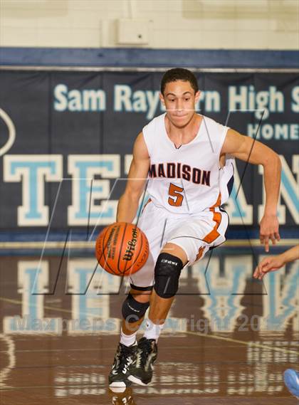 Thumbnail 1 in SA Madison @ Sam Rayburn (McDonald's Texas Invitational) photogallery.