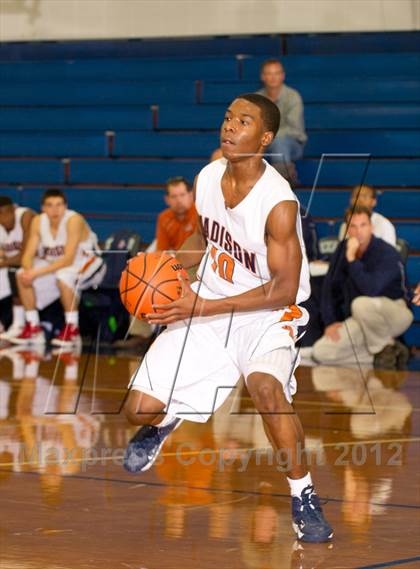 Thumbnail 2 in SA Madison @ Sam Rayburn (McDonald's Texas Invitational) photogallery.