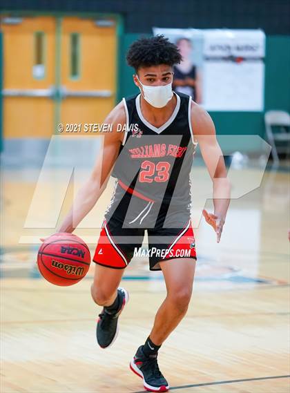 Thumbnail 1 in Williams Field @ Campo Verde photogallery.