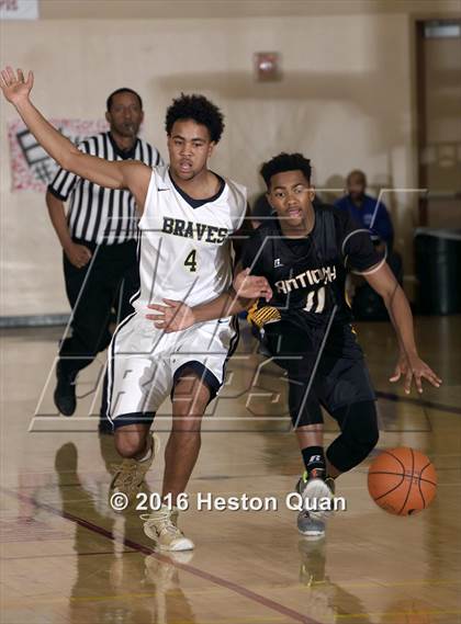 Thumbnail 3 in Antioch vs. St. John Bosco (MaxPreps Holiday Classic) photogallery.