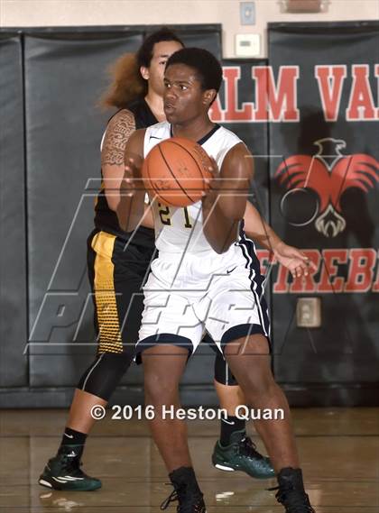Thumbnail 3 in Antioch vs. St. John Bosco (MaxPreps Holiday Classic) photogallery.