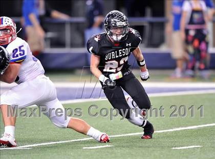 Thumbnail 3 in Burleson vs. Midway (4A Division 1 Region 1 Bi-District) photogallery.