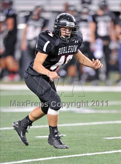 Thumbnail 1 in Burleson vs. Midway (4A Division 1 Region 1 Bi-District) photogallery.