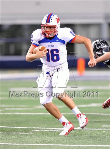 Thumbnail 1 in Burleson vs. Midway (4A Division 1 Region 1 Bi-District) photogallery.