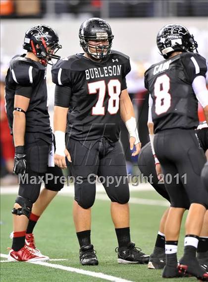 Thumbnail 3 in Burleson vs. Midway (4A Division 1 Region 1 Bi-District) photogallery.