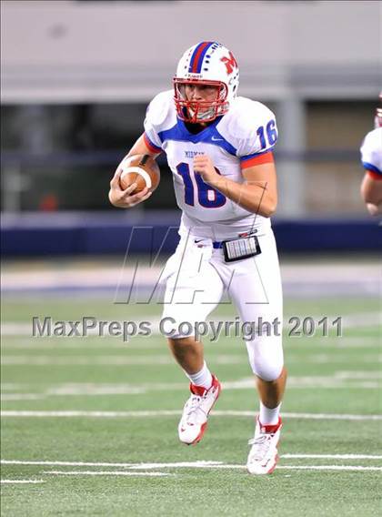 Thumbnail 3 in Burleson vs. Midway (4A Division 1 Region 1 Bi-District) photogallery.
