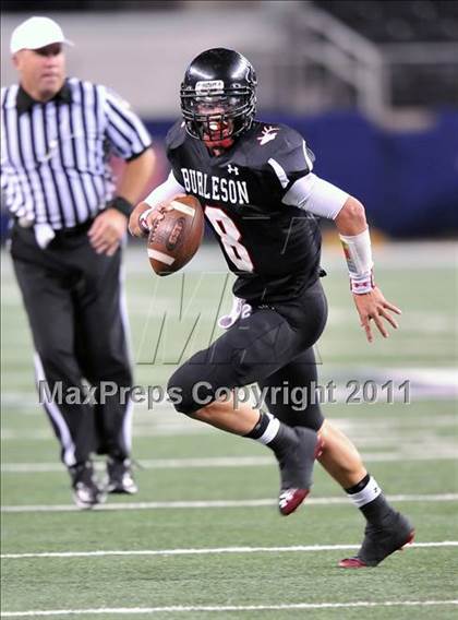 Thumbnail 1 in Burleson vs. Midway (4A Division 1 Region 1 Bi-District) photogallery.
