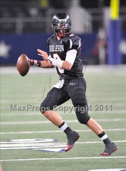 Thumbnail 2 in Burleson vs. Midway (4A Division 1 Region 1 Bi-District) photogallery.
