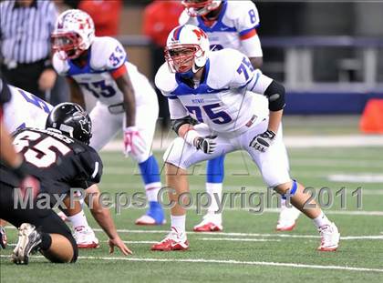 Thumbnail 2 in Burleson vs. Midway (4A Division 1 Region 1 Bi-District) photogallery.