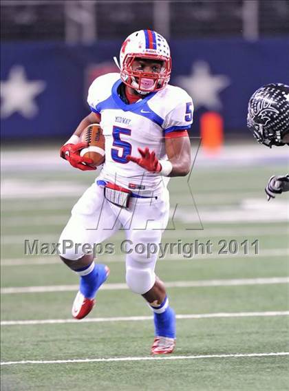 Thumbnail 1 in Burleson vs. Midway (4A Division 1 Region 1 Bi-District) photogallery.