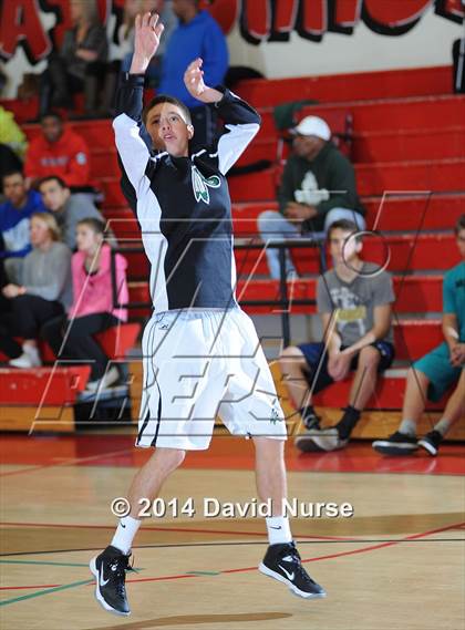 Thumbnail 1 in Paraclete vs. Tehachapi photogallery.