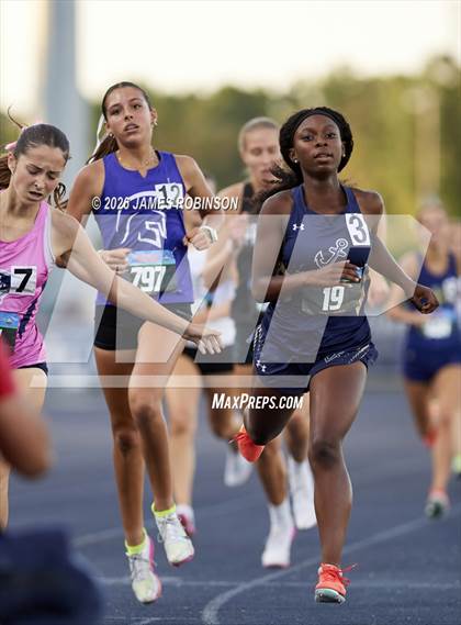 Thumbnail 3 in FHSAA Class 1A Final (800m) photogallery.