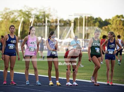 Thumbnail 2 in FHSAA Class 1A Final (800m) photogallery.