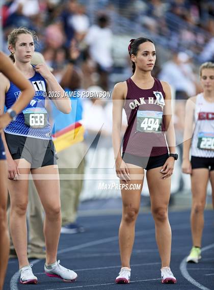 Thumbnail 3 in FHSAA Class 1A Final (800m) photogallery.