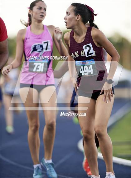 Thumbnail 1 in FHSAA Class 1A Final (800m) photogallery.