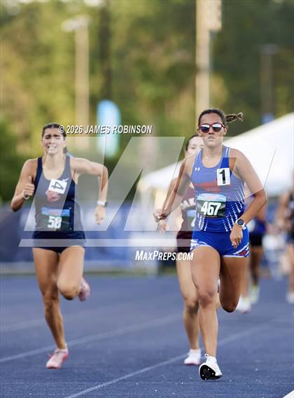 Thumbnail 3 in FHSAA Class 1A Final (800m) photogallery.