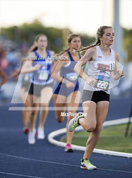 Thumbnail 3 in FHSAA Class 1A Final (800m) photogallery.
