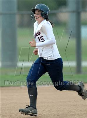 Thumbnail 1 in Capistrano Valley Christian @ Whitney photogallery.