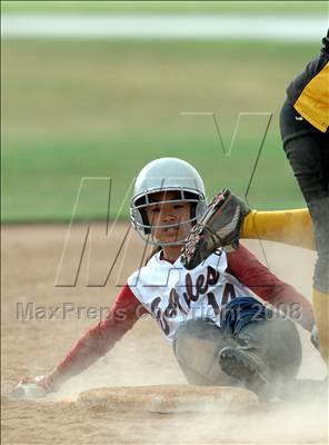 Thumbnail 2 in Capistrano Valley Christian @ Whitney photogallery.