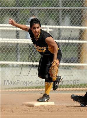 Thumbnail 2 in Capistrano Valley Christian @ Whitney photogallery.
