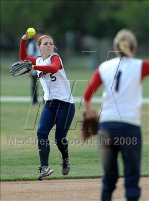Thumbnail 1 in Capistrano Valley Christian @ Whitney photogallery.