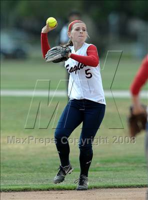 Thumbnail 3 in Capistrano Valley Christian @ Whitney photogallery.