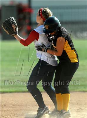 Thumbnail 2 in Capistrano Valley Christian @ Whitney photogallery.