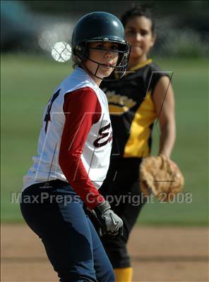 Thumbnail 3 in Capistrano Valley Christian @ Whitney photogallery.