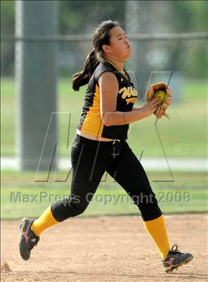 Thumbnail 1 in Capistrano Valley Christian @ Whitney photogallery.