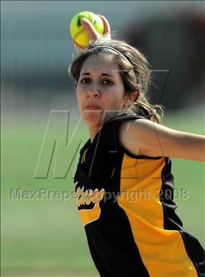 Thumbnail 2 in Capistrano Valley Christian @ Whitney photogallery.